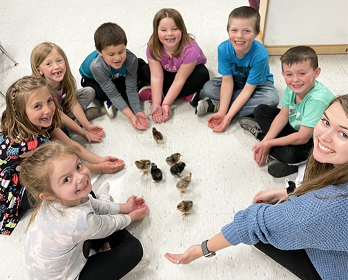 image-1012987-2023_Chicks_Kindergarten_w_kids-16790.jpg